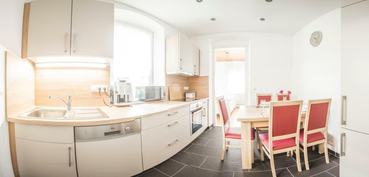 Ferienwohnung Alpi Garmisch-Partenkirchen Exterior photo
