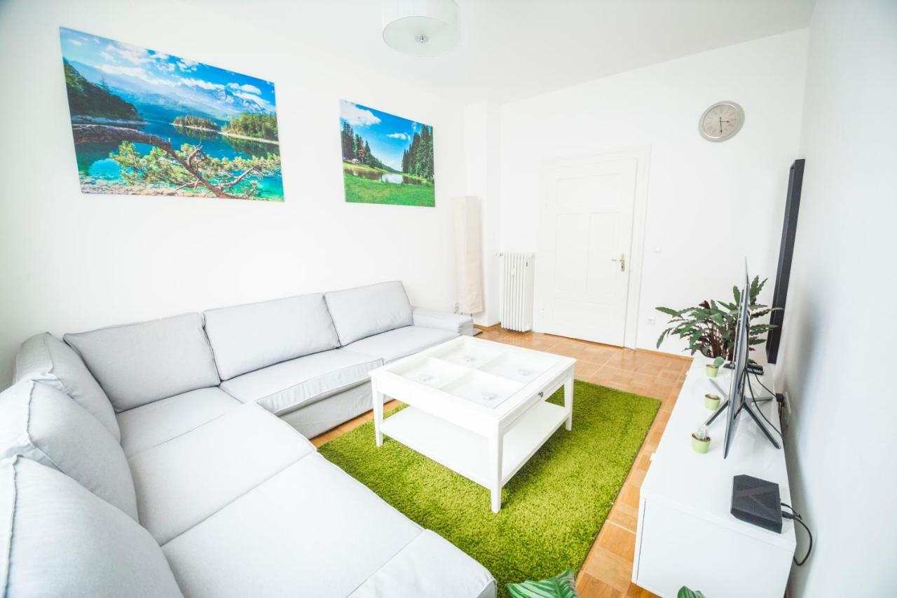 Ferienwohnung Alpi Garmisch-Partenkirchen Exterior photo